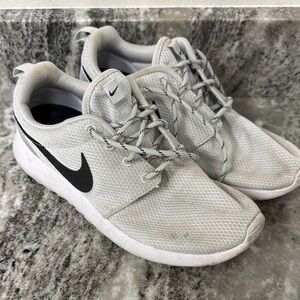Nike Gray and Black Athletic Shoes with Breathable Mesh